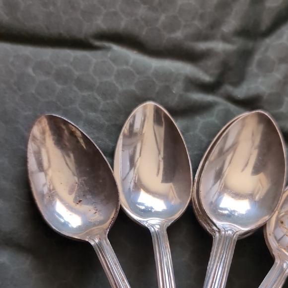Elegant Sterling Silver Plated Lemonade Or Iced Tea Spoon Set - Picture 5 of 5